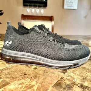 Avia Men's 02Air DX1 Athletic Sneakers in Black